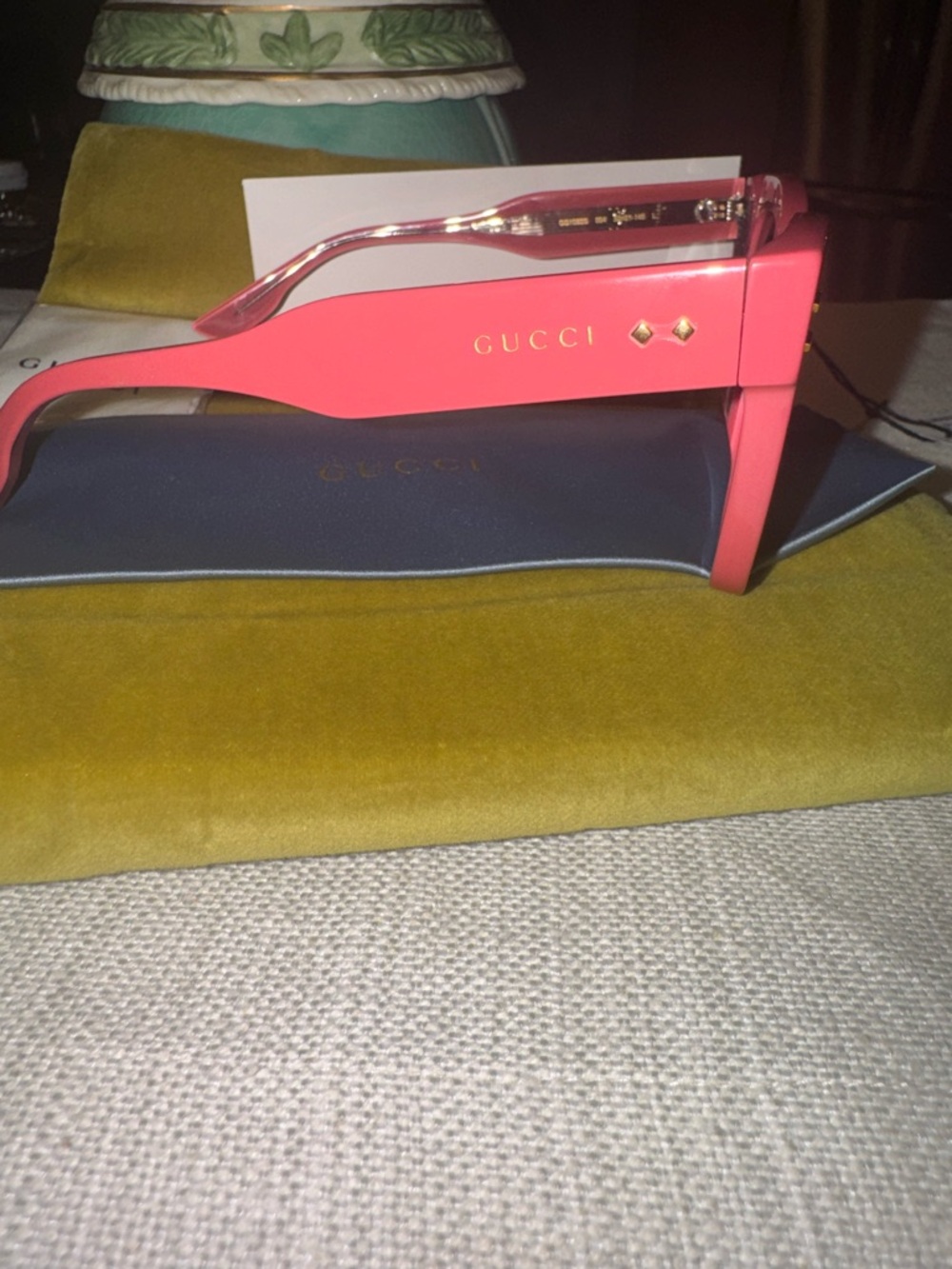Gucci Women's Pink Cat-Eye Sunglasses - Dust Bag & Pouch - Stunning 🌺 - Picture 7 of 8